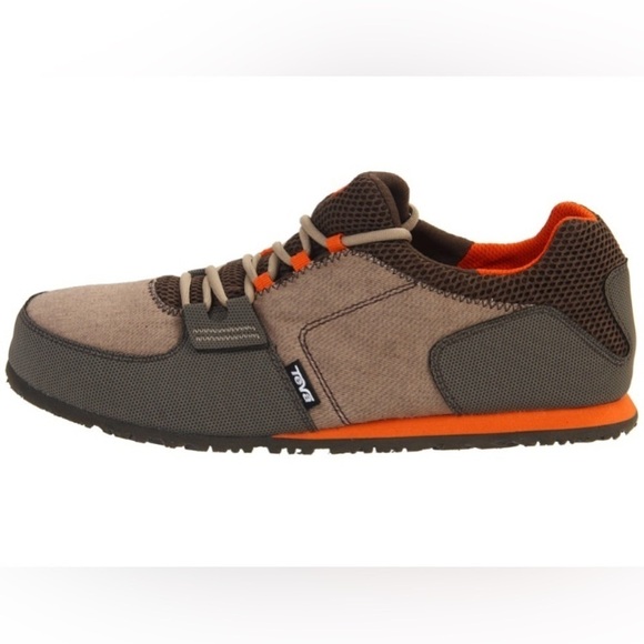 Teva Mush Frio Sneakers size 9 - Picture 1 of 11